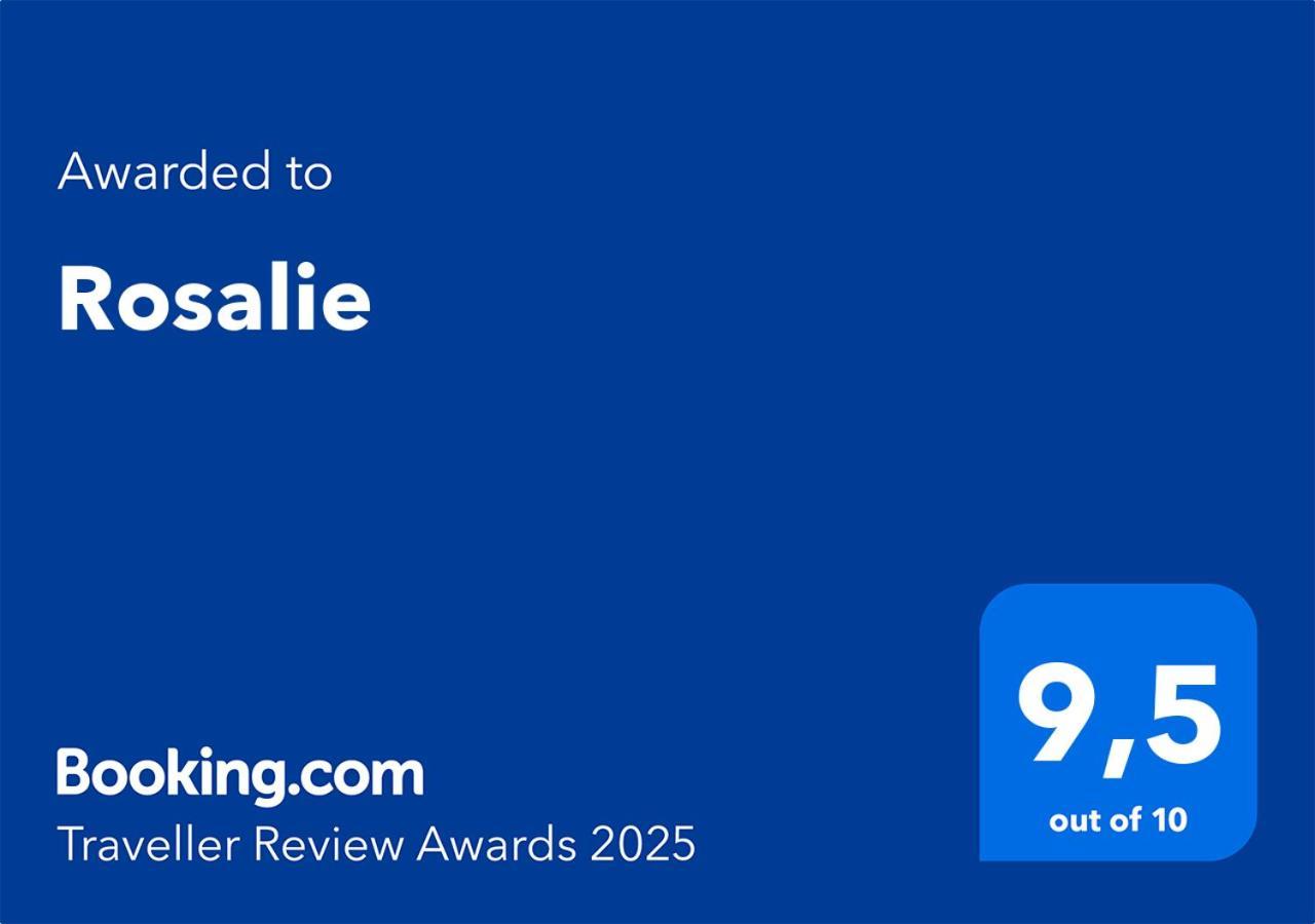피크플루에쿼인빌 Rosalie B&B 외부 사진